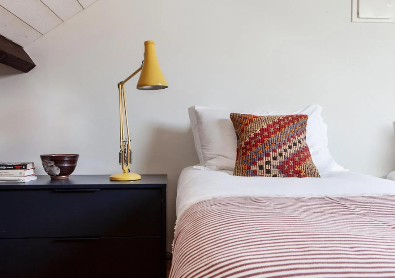 Bohemian Luxury - Intendente Lisbona 0*,
